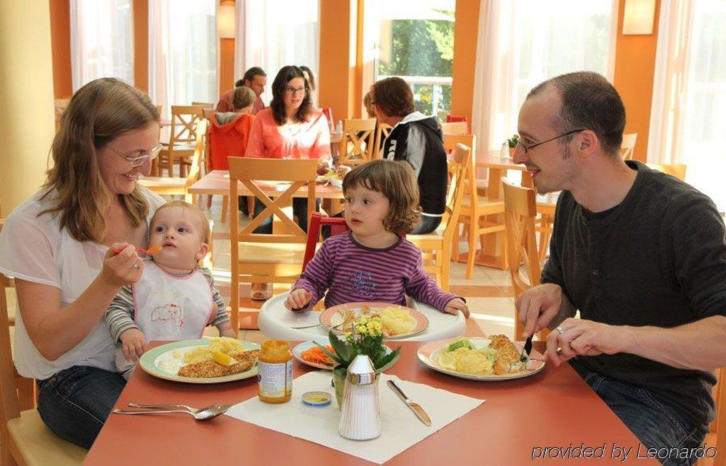 Jufa Hotel St Michael Im Lungau 상트미카엘임룽가우 레스토랑 사진